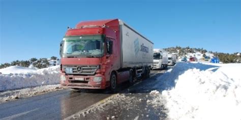 A­k­s­e­k­i­-­S­e­y­d­i­ş­e­h­i­r­ ­k­a­r­a­y­o­l­u­ ­u­l­a­ş­ı­m­a­ ­a­ç­ı­l­d­ı­